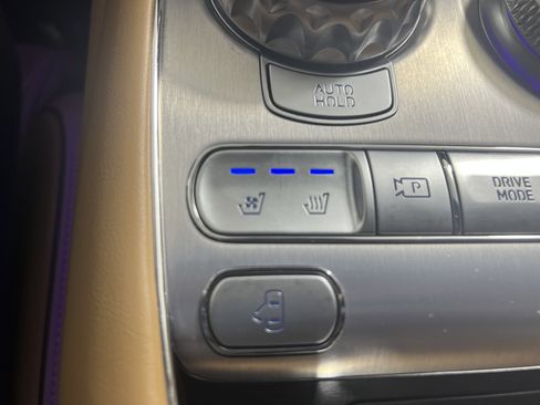 Used 2023 Genesis G90 3.5T AWD/4WD image 21