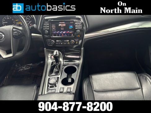 Used 2020 Nissan Maxima 3.5 SL w/ Floor Mat Group FWD image 15
