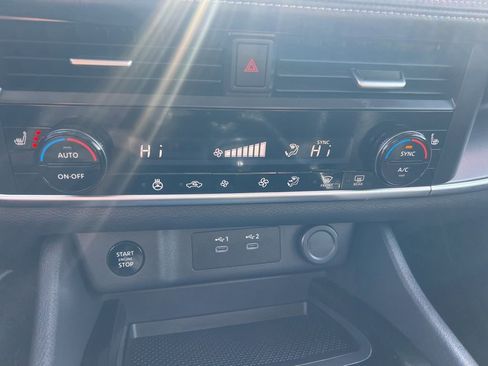 Certified 2024 Nissan Rogue SV w/ SV Premium Package image 57