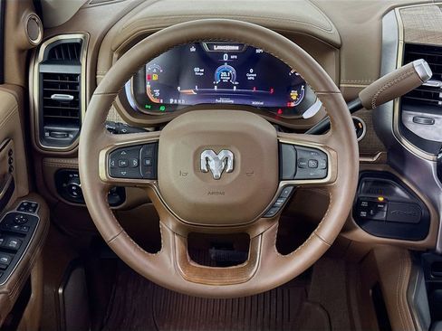 Used 2023 RAM 2500 Limited image 32