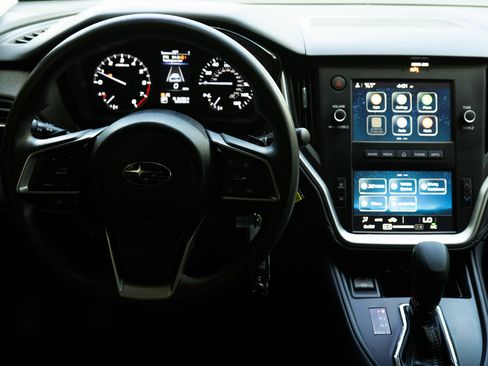 Used 2020 Subaru Outback image 25