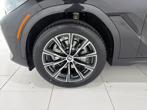 Certified 2023 BMW X6 xDrive40i w/ Executive Package image 46