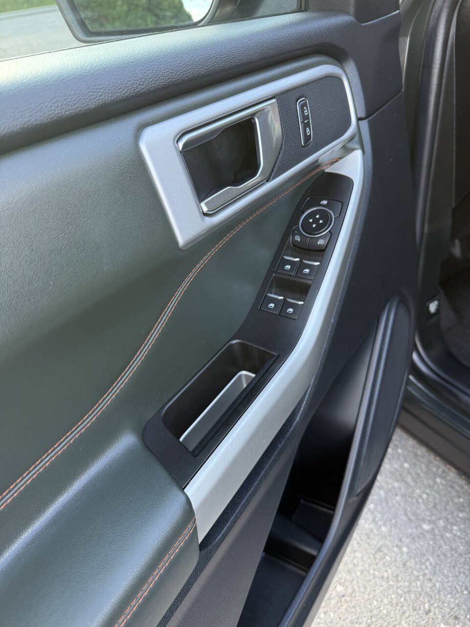 Used 2022 Ford Explorer Timberline AWD/4WD image 10