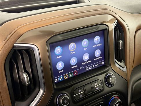 Used 2021 Chevrolet Silverado 1500 High Country w/ Technology Package image 14