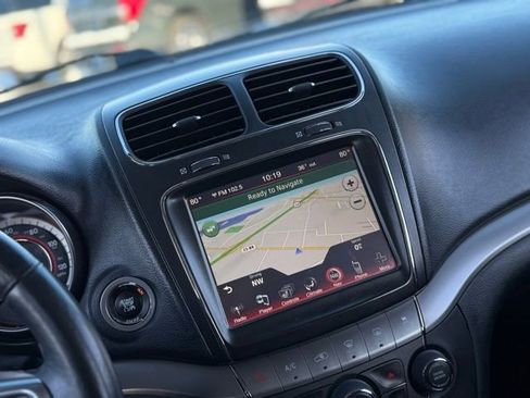 Used 2015 Dodge Journey Crossroad w/ Flexible Seating Group image 4