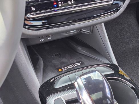 New 2026 Buick Envista Sport Touring FWD image 38