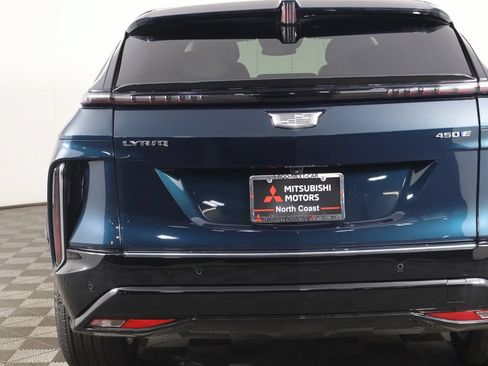 Used 2025 Cadillac Lyriq Luxury RWD image 18