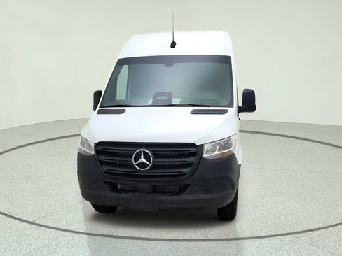 New 2025 Mercedes-Benz Sprinter 2500 image 2