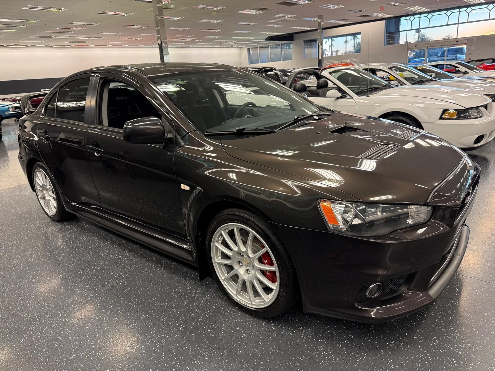 Used 2014 Mitsubishi Lancer Evolution GSR AWD/4WD image 7
