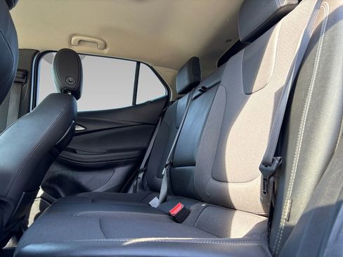 Used 2023 Buick Encore GX Select w/ Sport Touring Package image 5