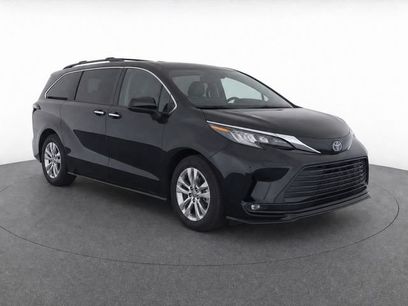 Used 2023 Toyota Sienna XLE Woodland Edition