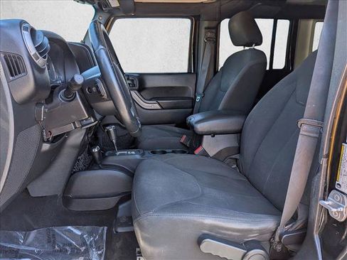 Used 2015 Jeep Wrangler Unlimited Sport w/ Quick Order Package 24S AWD/4WD image 15