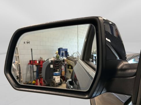 Used 2019 GMC Acadia SLT w/ LPO, Floor Liner Package AWD/4WD image 14