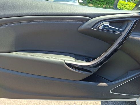 Used 2018 Buick Cascada Premium FWD image 12