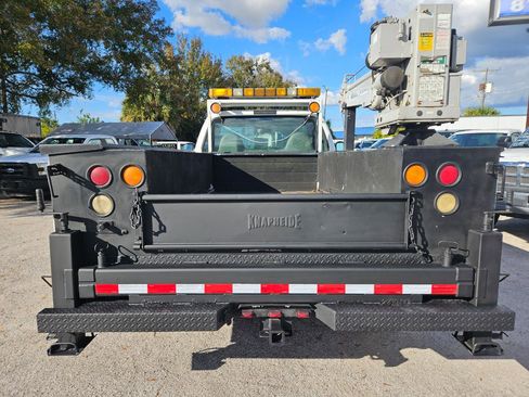 Used 2002 Ford F350 2WD Regular Cab DRW Super Duty image 7