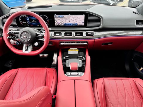 New 2025 Mercedes-Benz GLS 63 AMG 4MATIC image 32