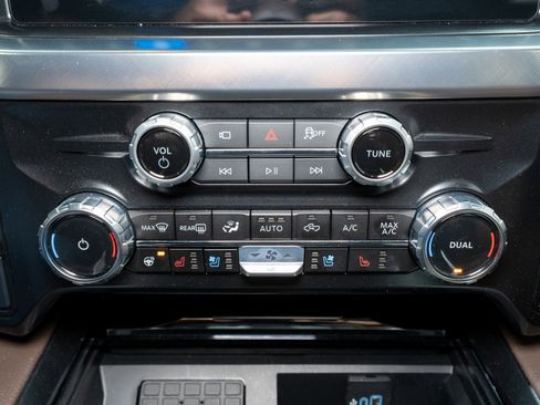 Used 2026 Ford F250 King Ranch w/ Chrome Package image 29