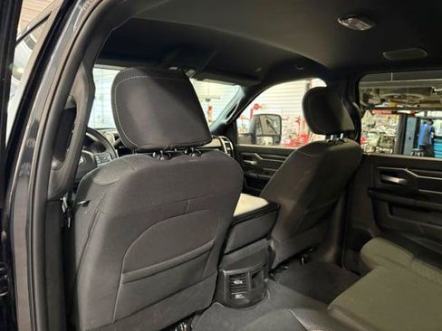 Certified 2025 RAM 2500 Big Horn AWD/4WD image 32