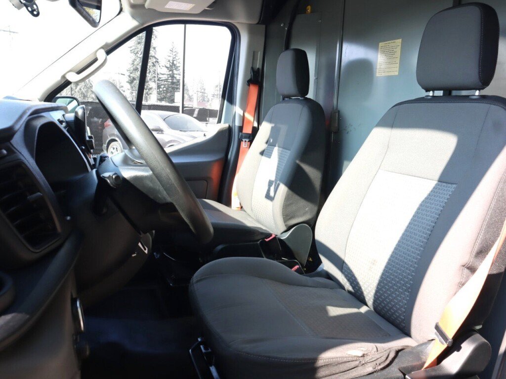 Used 2020 Ford Transit 250 148 High Roof Extended RWD image 24