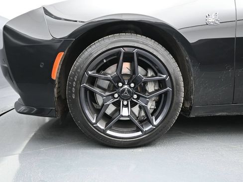 Used 2026 Dodge Charger Scat Pack AWD/4WD image 32