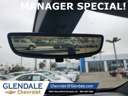 Used 2022 Chevrolet Traverse RS image 31