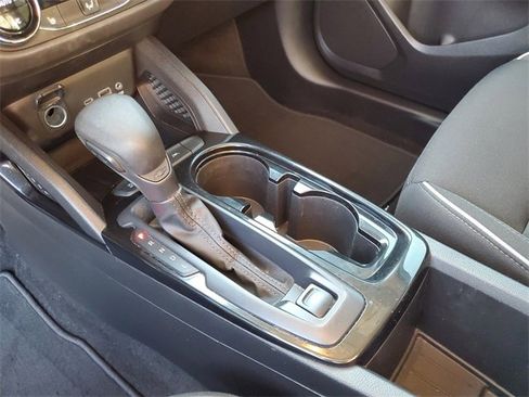 Certified 2021 Chevrolet TrailBlazer LT w/ Convenience Package image 25