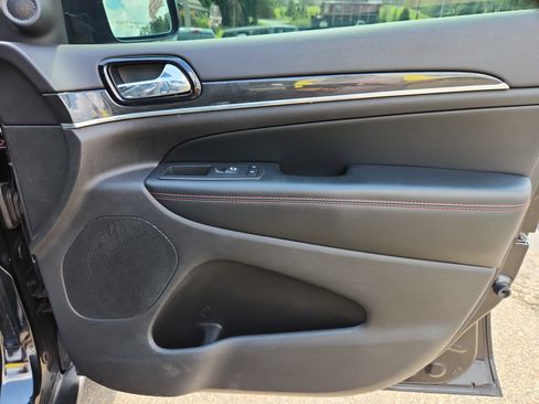 Used 2019 Jeep Grand Cherokee Trailhawk w/ Trailhawk Luxury Group image 57