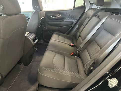 Used 2023 GMC Terrain SLE FWD image 30