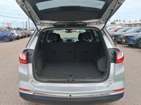 Used 2019 Chevrolet Equinox LT FWD image 6