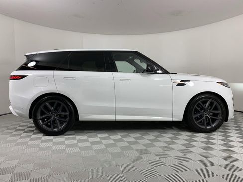 Certified 2023 Land Rover Range Rover Sport SE Dynamic image 6