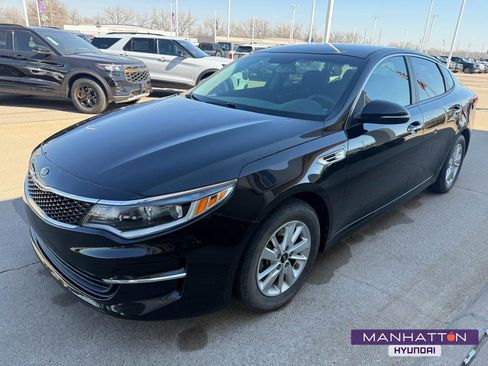 Used 2018 Kia Optima LX image 1
