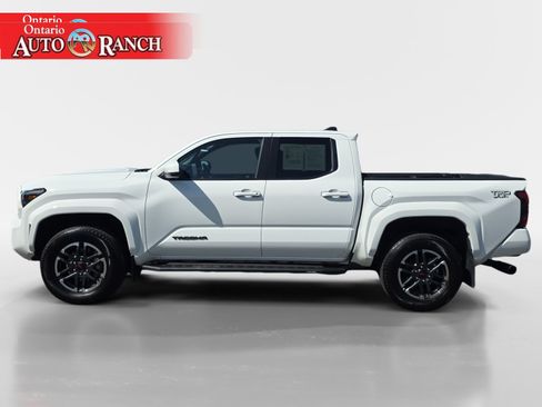 Used 2024 Toyota Tacoma TRD Sport AWD/4WD image 2