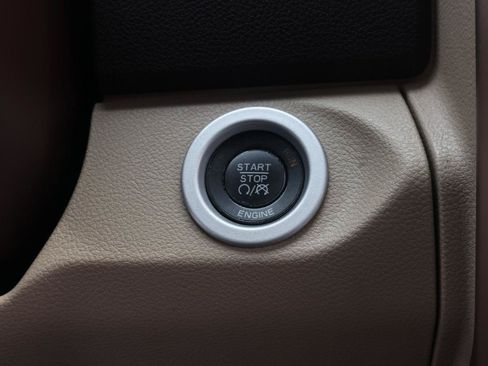 Used 2013 RAM 1500 Laramie Longhorn w/ Convenience Group AWD/4WD image 33
