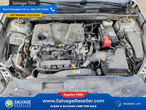 Used 2020 Toyota Camry FWD image 15