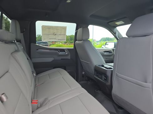 New 2026 Chevrolet Silverado 1500 LT Trail Boss w/ Convenience Package II AWD/4WD image 15