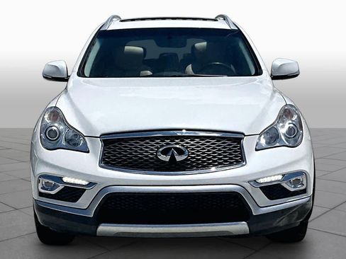Used 2017 INFINITI QX50 2WD w/ Premium Plus Package image 4