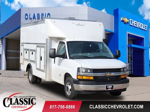 New 2025 Chevrolet Express 4500 w/ Power Convenience Package image 1