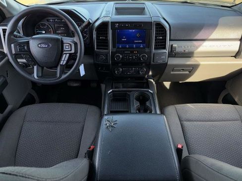 Certified 2022 Ford F350 XLT w/ XLT Value Package image 11