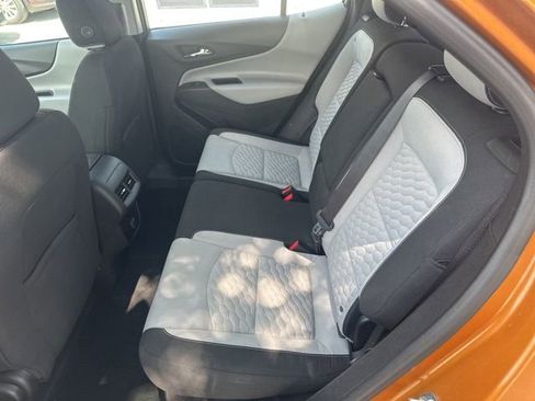 Used 2018 Chevrolet Equinox LS FWD image 28