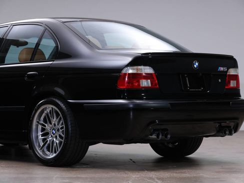 Used 2003 BMW M5 image 21