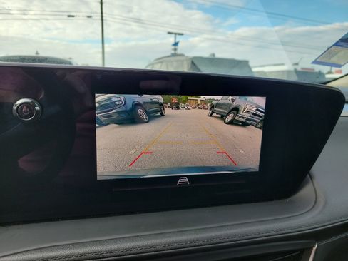 Used 2024 Buick Encore GX Sport Touring w/ Comfort Package image 23