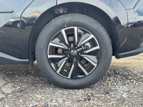 New 2026 Toyota bZ XLE Plus image 36