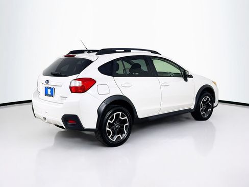Used 2016 Subaru Crosstrek 2.0i Premium w/ Moonroof Package AWD/4WD image 8