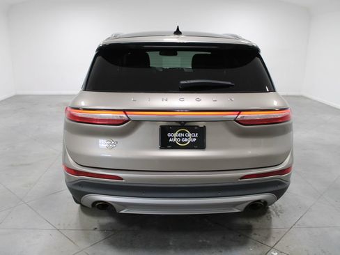 Used 2020 Lincoln Corsair FWD w/ Premium Package image 8