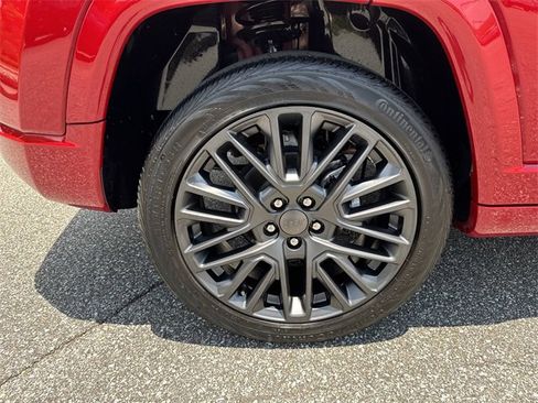 Used 2022 Jeep Compass Limited image 17