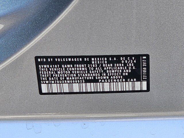 Used 2024 Volkswagen Jetta SE w/ Panoramic Sunroof Package FWD image 25
