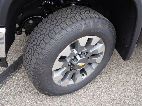 New 2025 Chevrolet Silverado 3500 LT w/ All Star Edition image 9