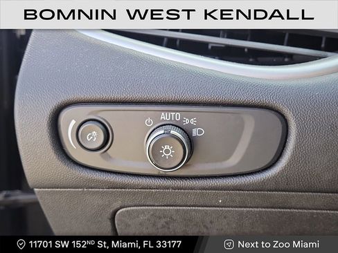 Used 2024 Chevrolet Malibu LS image 25