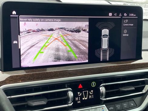 Used 2024 BMW X3 xDrive30i image 11