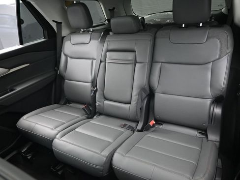 New 2026 Ford Explorer Active image 28